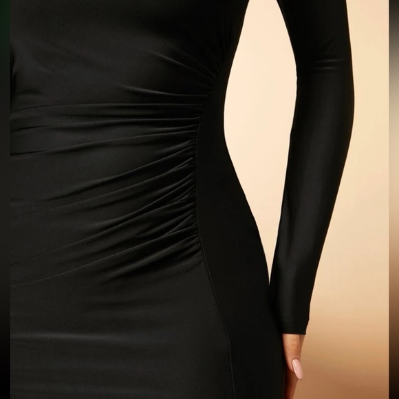 Luxe slit thigh bodycon dress - Picture 5 of 7